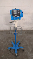 GE DINAMAP V100 VITAL SIGNS MONITOR ON ROLLING STAND