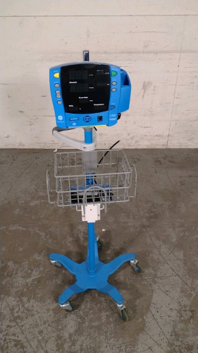 GE DINAMAP V100 VITAL SIGNS MONITOR ON ROLLING STAND