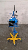 GE V100 VITAL SIGNS MONITOR ON ROLLING STAND