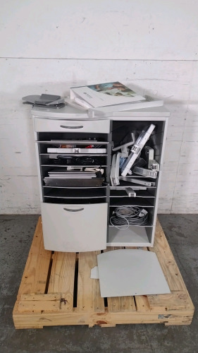 INSTRUMENTARIUM IMAGING BREAST IMAGING PARTS CART