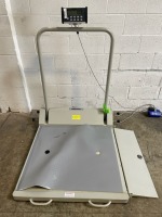 HEALTH-O-METER 2600KL DIGITAL RAMP SCALE