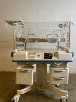 DRAGER ISOLETTE C2000 INCUBATOR