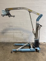 MILLENNIUM LIFTEM PATIENT LIFT WITH HAND CONTROL