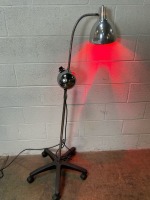BRANDT ADJUSTABLE INFRA-RED LAMP W/VARIABLE CONTROL