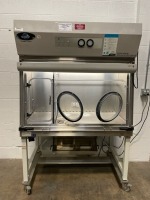 NUAIRE NU-SPR797-400 LAB HOOD