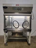 NUAIRE NU-SPR797-400 LAB HOOD