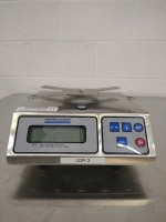 HEALTH-O-METER 3401KL DIGITAL SCALE