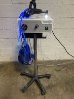 SUNOPTICS SURGICAL SOLARMAXX 300 LIGHT SOURCE W/HEADLIGHT ON ROLLING STAND