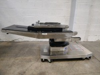 STERIS AMSCO 5085 OPERATING ROOM TABLE