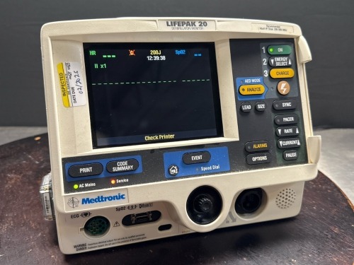 MEDTRONIC LIFEPAK 20 DEFIBRILLATOR/MONITOR