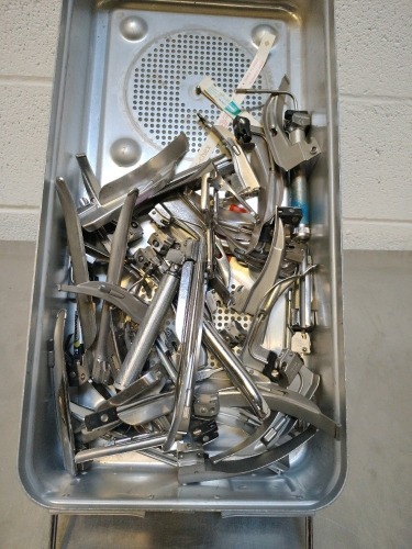 LOT OF LARYNGOSCOPE BLADES
