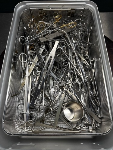 LOT OF MISCELLANEOUS INSTRUMENTS