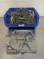 LOT OF MISCELLANEOUS INSTRUMENTS