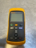 FLUKE 52 II THERMOMETER