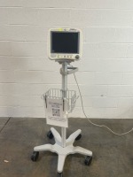 GE TRANSPORT PRO PATIENT MONITOR ON ROLLING STAND