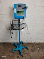 GE PRO 100V2 DUNAMAP PATIENT MONITOR ON ROLLING STAND