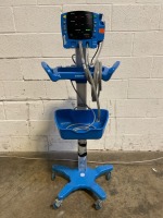 GE DINAMAP V100 CARESCAPE PATIENT MONITOR ON ROLLING STAND