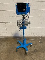 GE DINAMAP CARESCAPE V100 PATIENT MONITOR ON ROLLING STAND