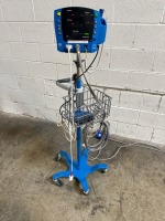 GE DINAMAP V100 CARESCAPE PATIENT MONITOR ON ROLLING STAND