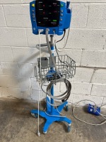 GE DINAMAP V100 CARESCAPE PATIENT MONITOR ON ROLLING STAND