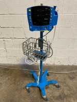 GE DINAMAP CARESCAPE V100 PATIENT MONITOR ON ROLLING STAND