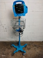 GE PROCARE PATIENT MONITOR ON ROLLING STAND