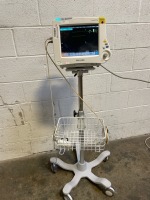 PHILIPS MP30 INTELLIVUE PATIENT MONITOR ON ROLLING STAND