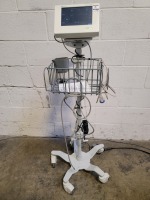 SPACELABS ULTRAVIEW DM3 PATIENT MONITOR ON ROLLING STAND