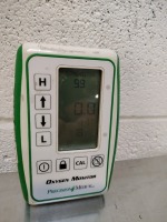 PRECISION MEDICAL PM5900 OXYGEN MONITOR