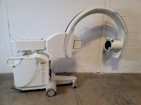 SIEMENS SIREMOBIL ISO-C C-ARM W FOOTSWITCH, HAND CONTROL (DOM 2003)