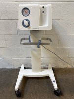 MEDELA BASIC ASPIRATOR ON ROLLING STAND