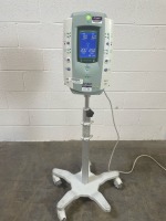 STRYKER 5920-011-000 SMARTPUMP DUAL CHANNEL TOURNIQUET ON ROLLING STAND