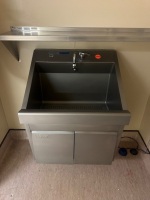 STERIS AMSCO FLEXMATIC SINGLE BAY SCRUB STATION