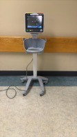 MINDRAY PASSPORT 8 PATIENT MONITOR ON ROLLING STAND LOCATED AT: LOCATED AT: 1 MEDICAL CENTER BLVD, CHESTER, PA 19013 3/MC HALLWAY