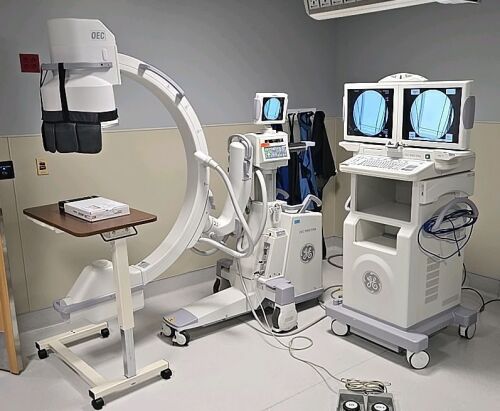 GE OEC 9900 ELITE VAS15 MOBILE C-ARM SYSTEM, DOM 4-2015, SN E2-4748 LOCATED AT: LOCATED AT: 1 MEDICAL CENTER BLVD, CHESTER, PA 19013 2/ENDO SUITE/PROCEDURE 2