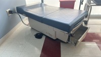 RITTER 223 EXAM ROOM TO INCLUDE: RITTER 223 EXAM TABLE, BLOOD DRAWING CHAIR, DETECTO WALL MOUNT SCALE AND CART