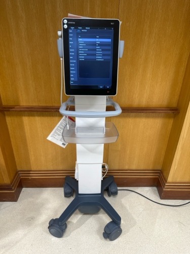 MINDRAY TE7 1B, ULTRASOUND SYSTEM W/ C5-2 TRANSDUCER ON MOBILE TROLLEY, (DOM 10/25/2017, SN 7P-A001505) LOCATED AT: LOCATED AT: 1 MEDICAL CENTER BLVD, CHESTER, PA 19013