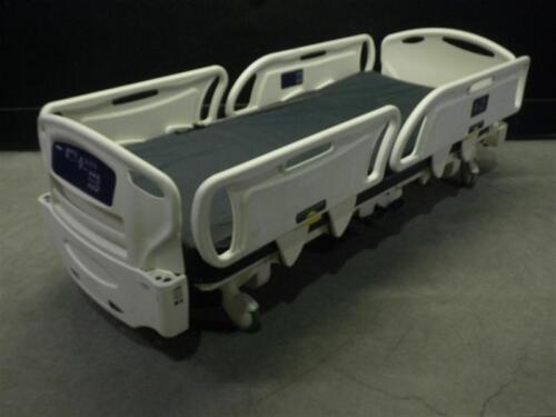 STRYKER FL28C HOSPITAL BED WITH HEAD AND FOOT BOARDS (BED EXIT)