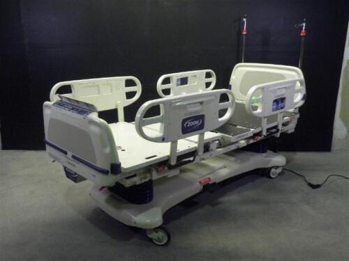 STRYKER 2040 CRITICAL CARE HOSPITAL BED WITH HEAD AND FOOT BOARDS (BED EXIT, SCALE)