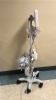 EDWARDS LIFE SCIENCES UTC-W10BO PATIENT MONITOR W/ EV1000 DATA BOX, PUMP UNIT ON ROLLING STAND LOCATED AT: LOCATED AT: 1 MEDICAL CENTER BLVD, CHESTER, PA 19013 4/P4 HALL - 2