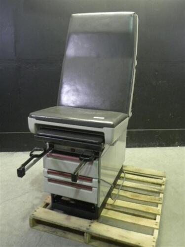 MIDMARK 404 EXAM TABLE