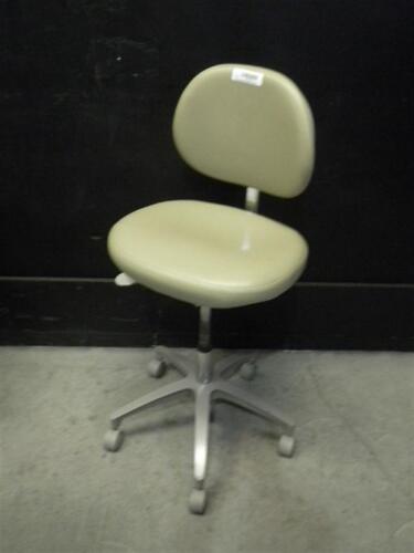 AIDEC 1601 ROLLING EXAM STOOL
