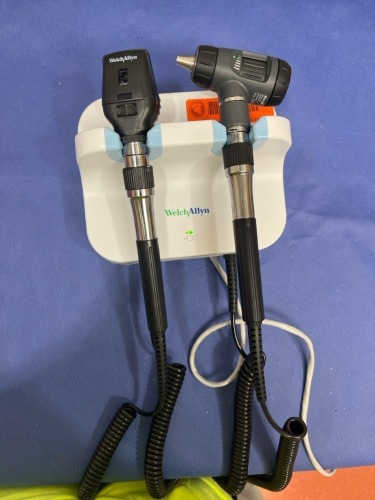 WELCH ALLYN 777 WALL TRANSFORMER W/ HEADS, (23810) LOCATED AT: LOCATED AT: 1 MEDICAL CENTER BLVD, CHESTER, PA 19013