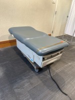 RITTER 222 EXAM TABLE W/ FOOT CONTROL LOCATED AT: LOCATED AT: 1 MEDICAL CENTER BLVD, CHESTER, PA 19013