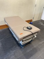RITTER 222 EXAM TABLE W/ FOOT CONTROL, DBRT, WBASE, POWERED LOCATED AT: LOCATED AT: 1 MEDICAL CENTER BLVD, CHESTER, PA 19013 CLARK AUDITORIUM