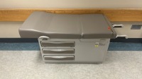RITTER 204 EXAM TABLE, BEIGE TOP LOCATED AT: LOCATED AT: 1 MEDICAL CENTER BLVD, CHESTER, PA 19013 1/1220