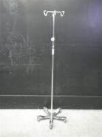 PEDIGO IV POLE ON ROLLING STAND