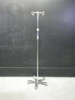 PEDIGO IV POLE ON ROLLING STAND