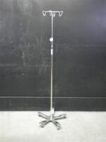 PEDIGO IV POLE ON ROLLING STAND