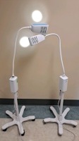 WELCH ALLYN GS 300 EXAM LIGHT, GOOSENECK (QTY.2) LOCATED AT: LOCATED AT: 1 MEDICAL CENTER BLVD, CHESTER, PA 19013